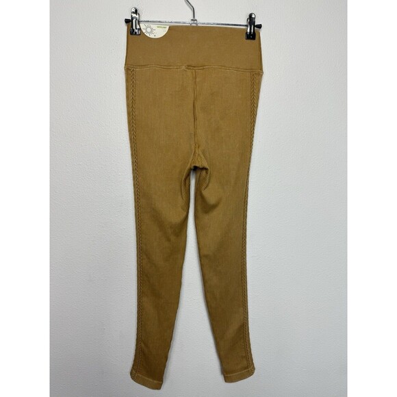 Aerie Medium OFFLINE Seamless Cable High Waisted Leggings 7/8 Washed Gold NWT - Picture 5 of 12